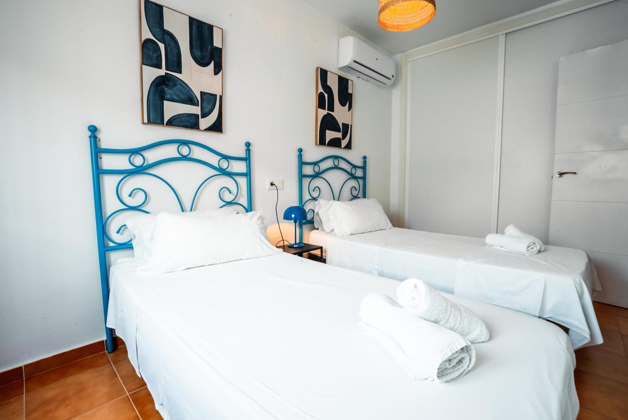 Escuela Village Marbella Kültér fotó