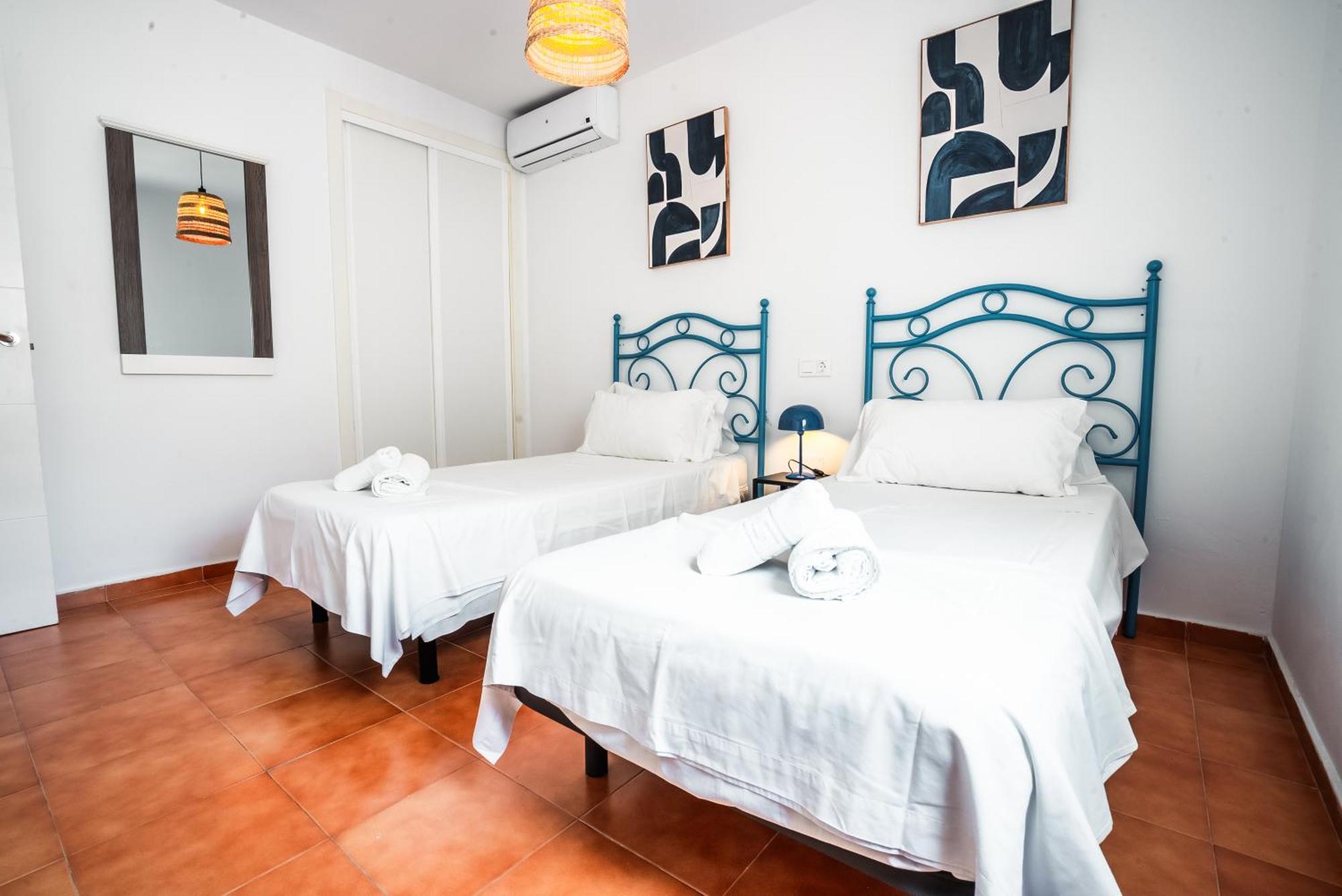 Escuela Village Marbella Kültér fotó